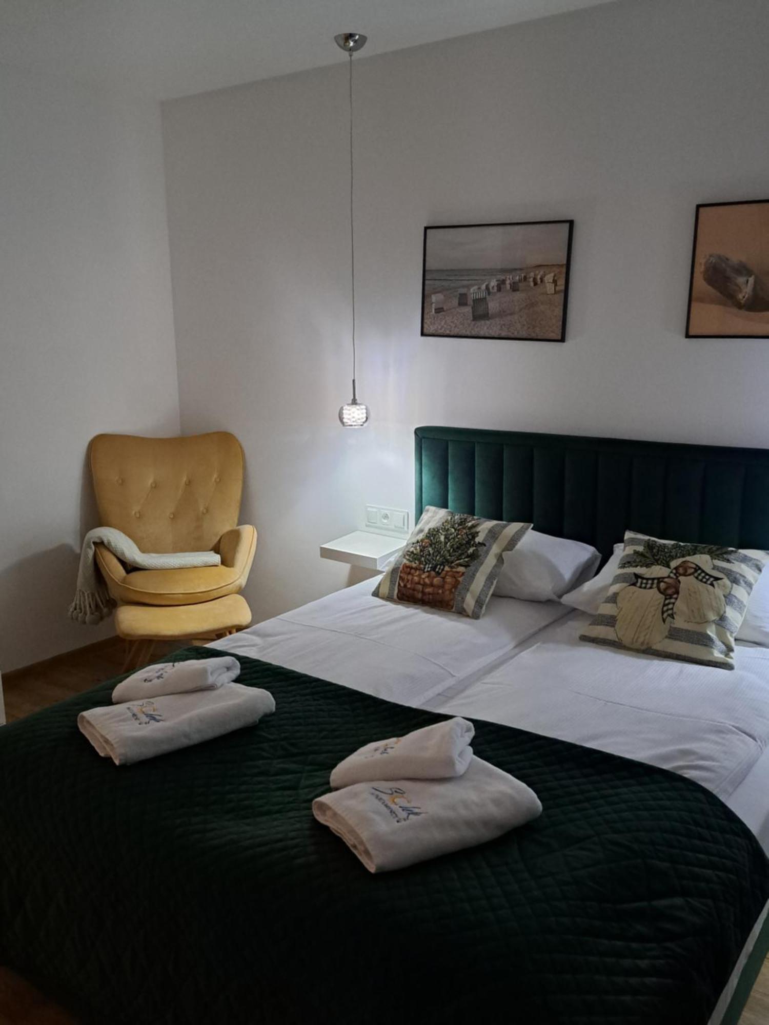 Solek Apartamenty I Pokoje Goscinne Mielno  Kültér fotó