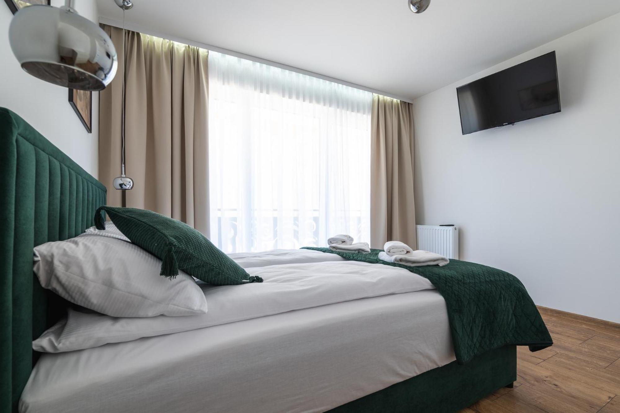Solek Apartamenty I Pokoje Goscinne Mielno  Kültér fotó
