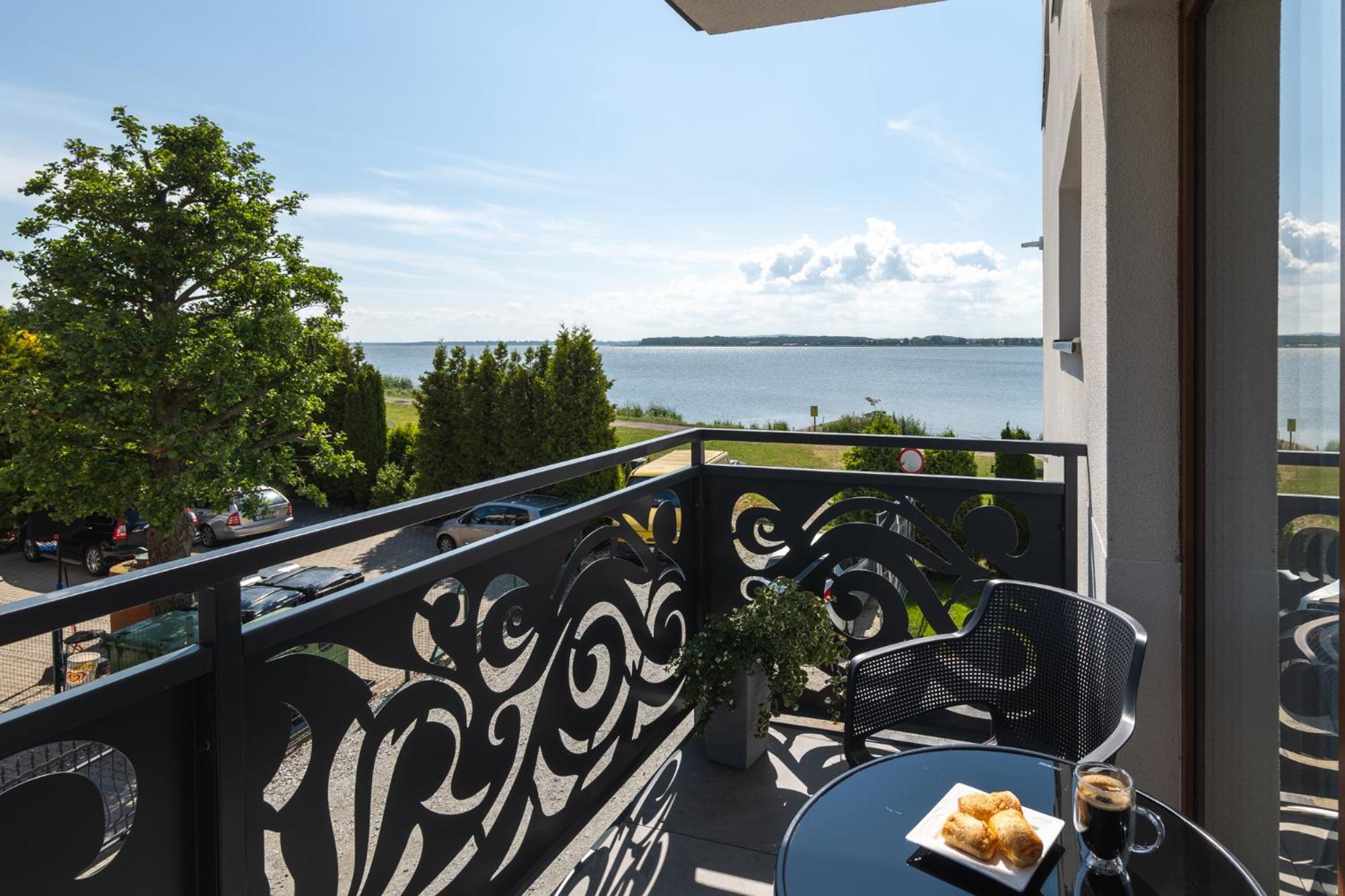 Solek Apartamenty I Pokoje Goscinne Mielno  Kültér fotó